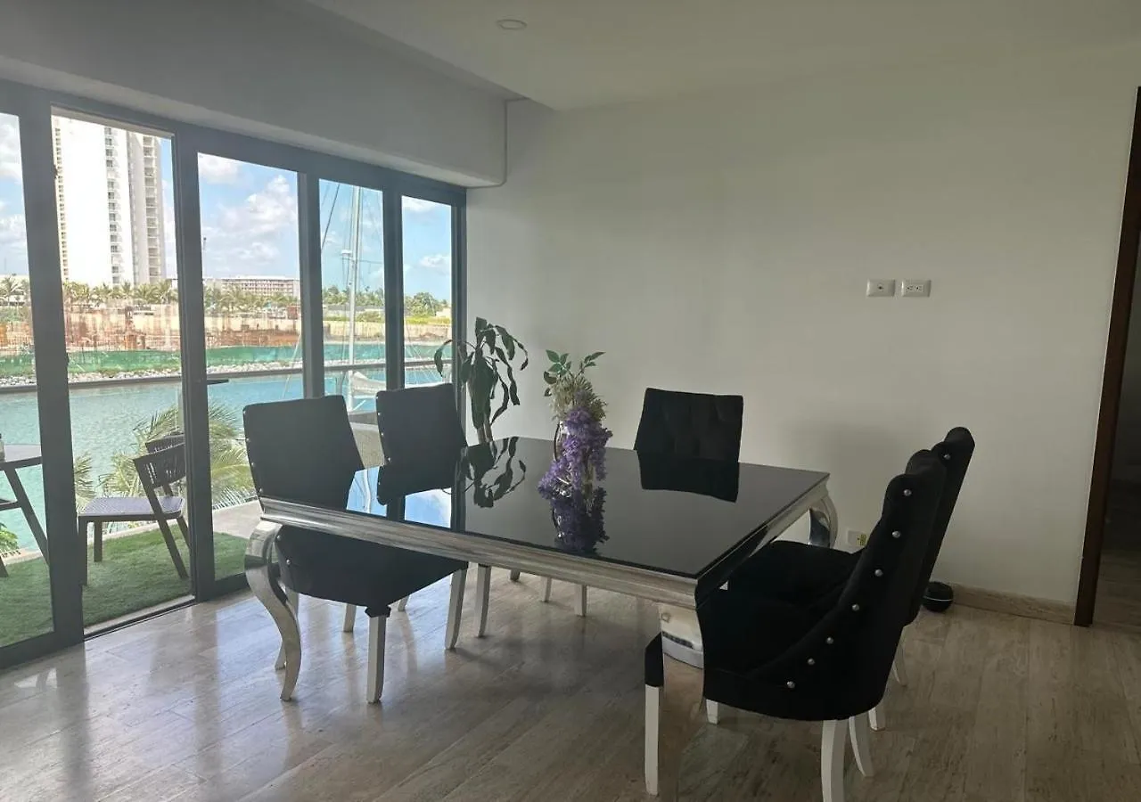 Marina Condos Corazon 201 Cancun Apartment